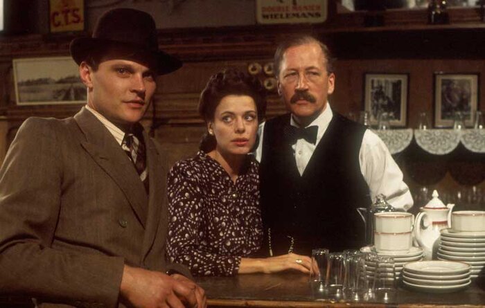 دکتری که روح خود را به شیطان فروخت/ شوخیهای جنسی ارتباطی با تعریف تئاتر ندارد