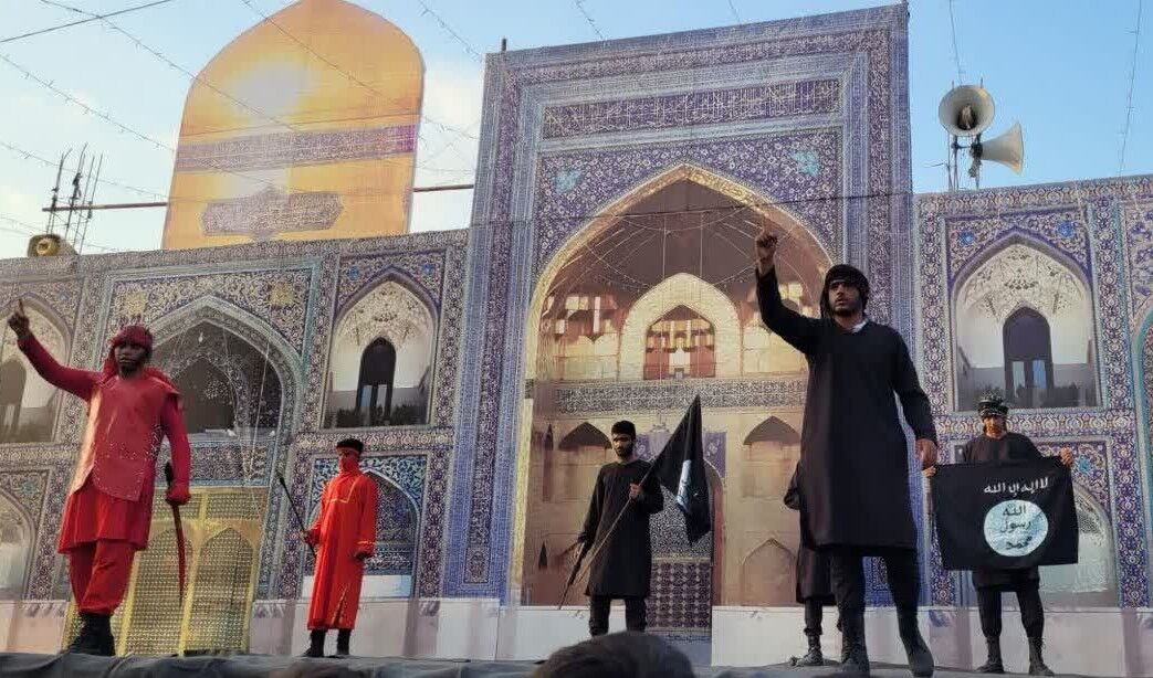 هنردوستان هرمزگانی در جشنواره ملی آسمان هشتم به تماشای سه نمایش نشستند