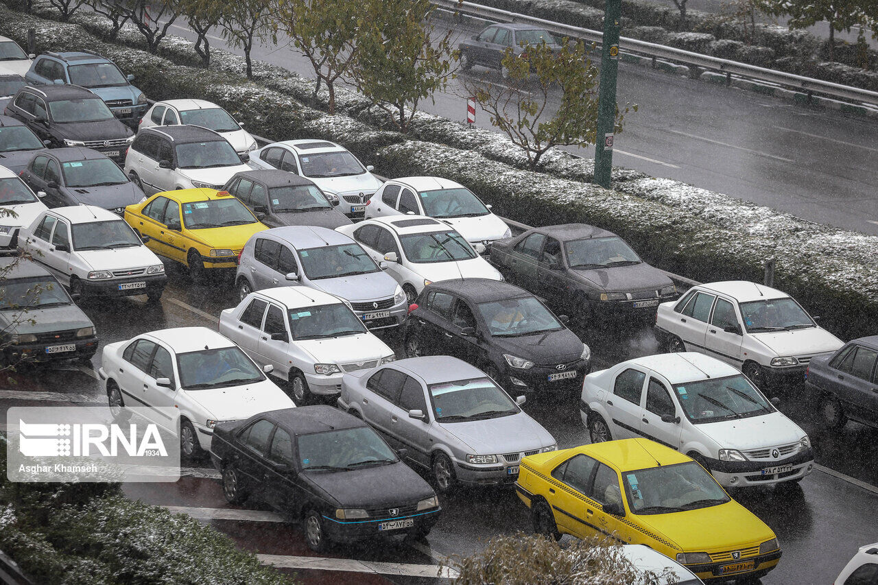 گره  کور ترافیکی آزاد راه کرج - تهران در آستانه گشایش است