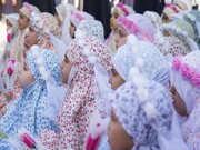 جشن تکلیف ۱۸۰۰ دانش‌آموز دختر مشهدی در حرم رضوی برگزار شد