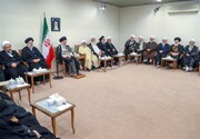 Supreme Leader receives Assembly of Experts members