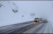 بارش برف و باران جاده های زنجان را فرا گرفت