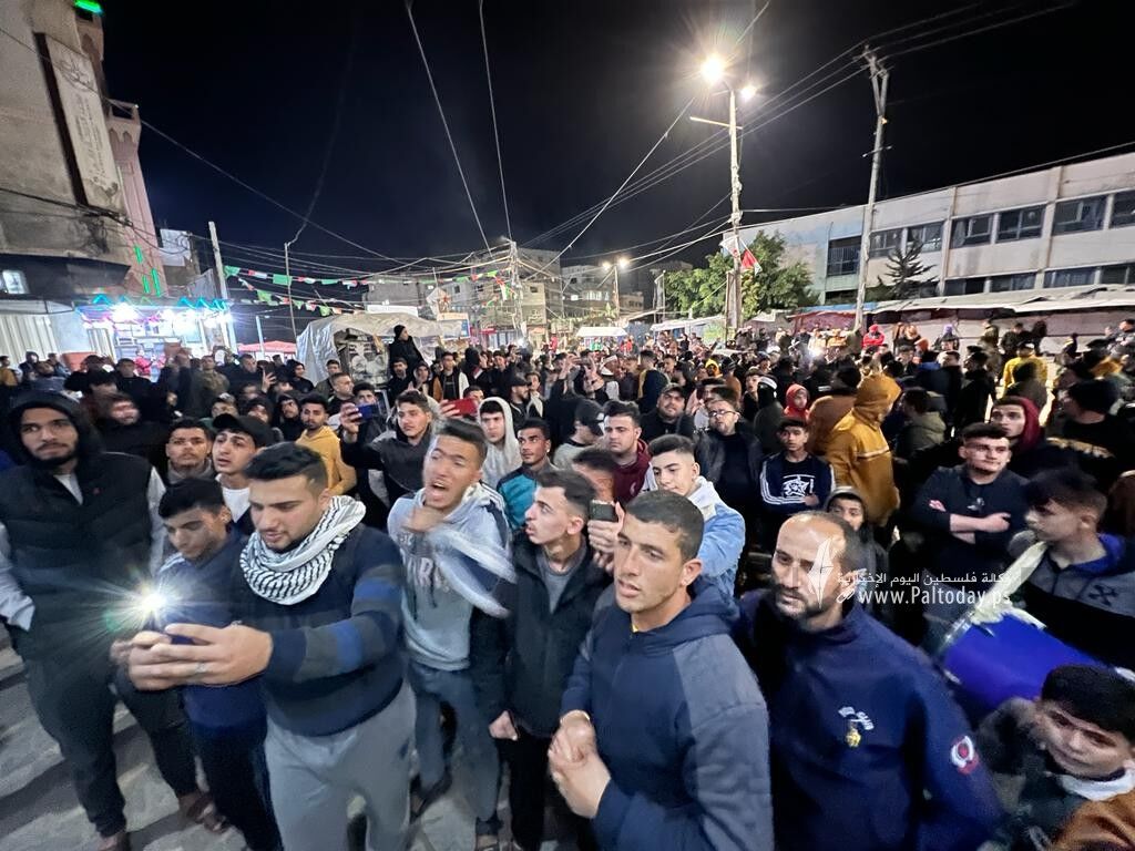 الآلاف يلبون دعوات "عرين الأسود" بالنزول إلى الشوارع في غزة والضفة