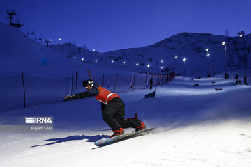 Snowboarding in Iran's Tehran