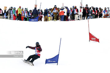 Snowboarding in Iran's Tehran