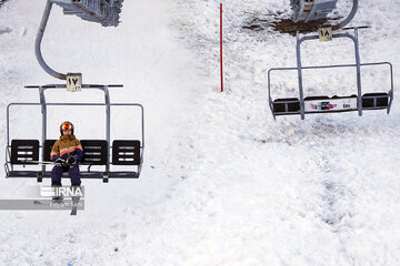 Snowboarding in Iran's Tehran