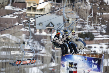 Snowboarding in Iran's Tehran