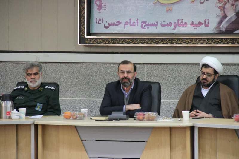 سپاه محدود به یک اسم و لباس نیست بلکه یک مکتب است