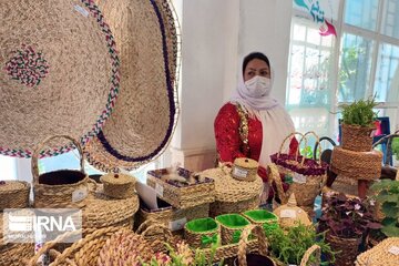 دستِ پُر مازندران برای میزبانی از مسافران نوروزی در نمایشگاه‌های صنایع دستی