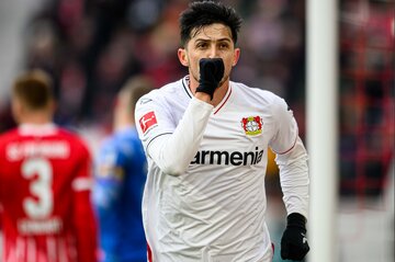 L’international Iranien sauve Alonso : Leverkusen échappe à la défaite avec le but de Sardar