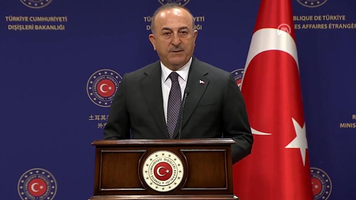 Türkiye Dışişleri Bakanı: İran'a Yardımları İçin Teşekkür Ederiz