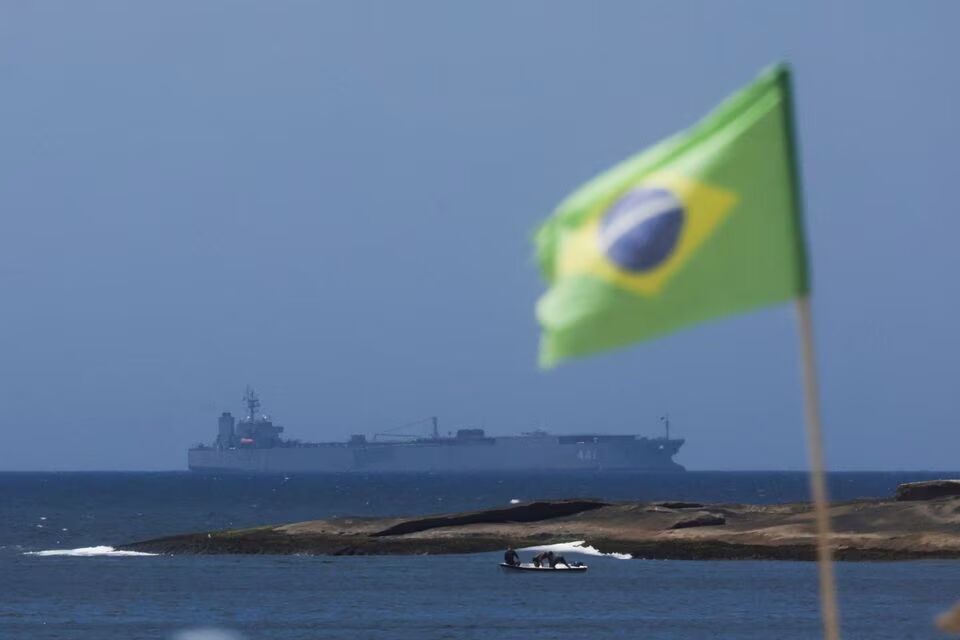 Brazil defies US pressure, allows Iranian warships to dock in Rio 