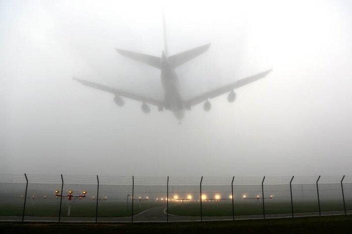 مه گرفتگی منجر به توقف پروازهای فرودگاه مشهد شد