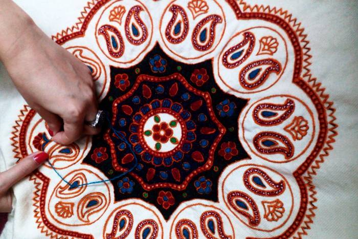 با سوغاتی استانهای مختلف ایران زمین آشنا شوید