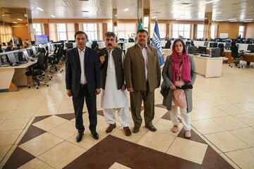 پاکستانی میڈیا کے کارکنوں کے ایک گروپ کیجانب سے ارنا نیوز ہیڈ آفس کے دورے کی تصاویر