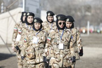 Les femmes iraniennes mobilisées dans l’Armée de la République islamique