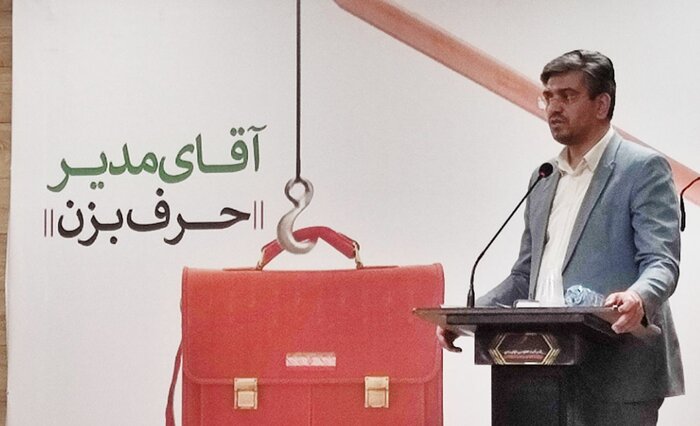 معاون استاندار یزد: پیگیر شناسایی و حمایت از دانشآموزان نوآور هستیم