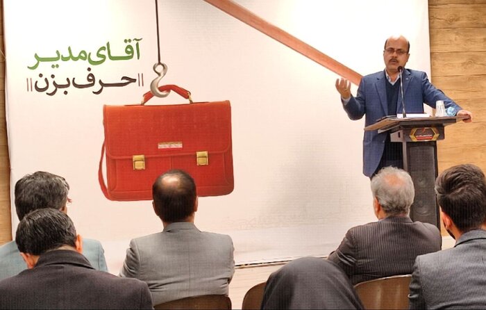 معاون استاندار یزد: پیگیر شناسایی و حمایت از دانشآموزان نوآور هستیم
