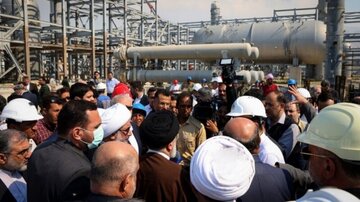 Le président Raïssi a visité sur le terrain le projet Iran LNG au Pars du Sud 