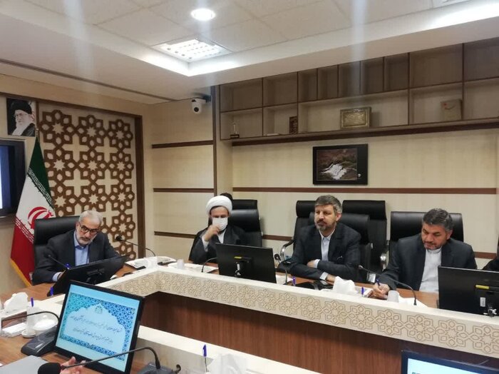 وزیر آموزش و پرورش با آیت الله سبحانی دیدار کرد