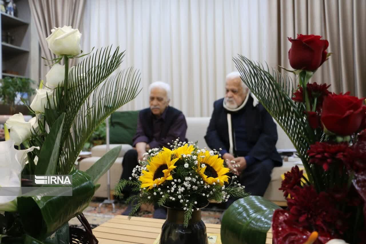 معاون استاندار فارس: ادب و تواضع در برابر بزرگان فرهنگی اصل است