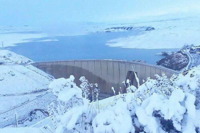 زنده‌رود جاری؛ سمفونی روح‌افزا در بهارِ نصفِ جهان