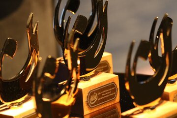 برگزیدگان سومین دوره جایزه کتاب سال فارس معرفی شدند