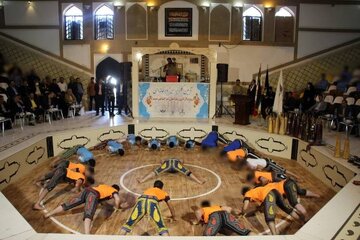کمک ۱۰ میلیارد ریالی نیکوکاران یزدی در جشن گلریزان زورخانه‌ای 