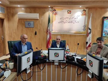وزیر دادگستری از گمرکات اصفهان بازدید کرد