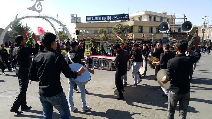 شهروندان تربت حیدریه از تخریب یک میدان قدیمی در بافت تاریخی شهر گلایه دارند