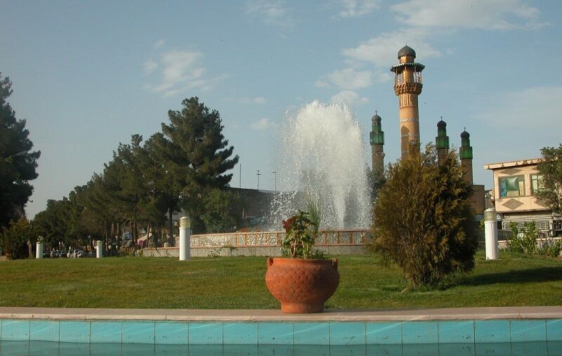 شهروندان تربت حیدریه از تخریب یک میدان قدیمی در بافت تاریخی شهر گلایه دارند شهروندان تربت حیدریه از تخریب یک میدان قدیمی در بافت تاریخی شهر گلایه دارند
