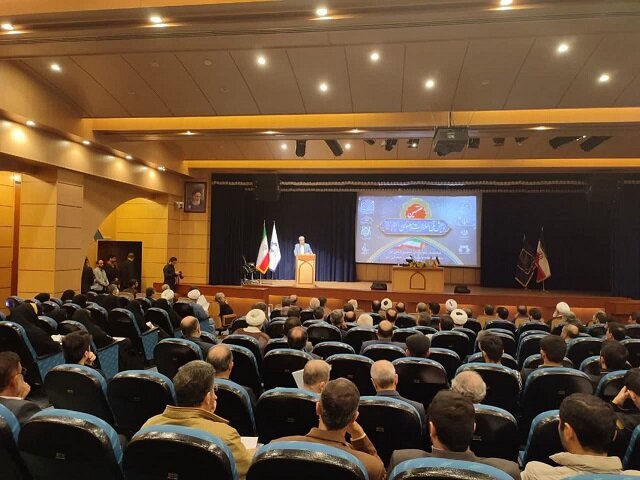 آیتالله رئیسی: سلامت معنوی در اولویت سیاستگذاریهای نظام آموزشی قرار گیرد