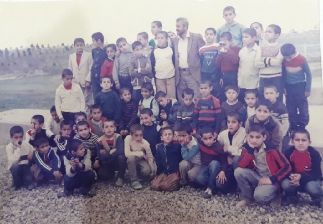 مشق عشق «محمدرضا رستمی» با عطر شهادت مشق عشق «محمدرضا رستمی» با عطر شهادت