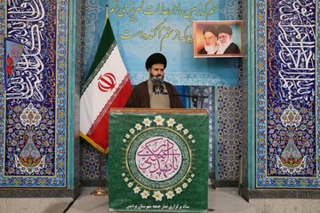 امام جمعه پردیس: دشمنان به دنبال توقف رشد علمی و تحصیلی فرزندان ایران هستند
