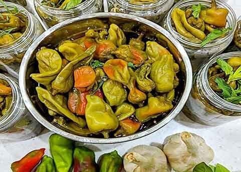 طرز تهیه و دستور پخت ترشی بیور