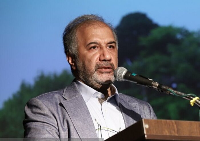 پروانه معصومی بدون ترس و لکنت از آرمانها دفاع میکرد