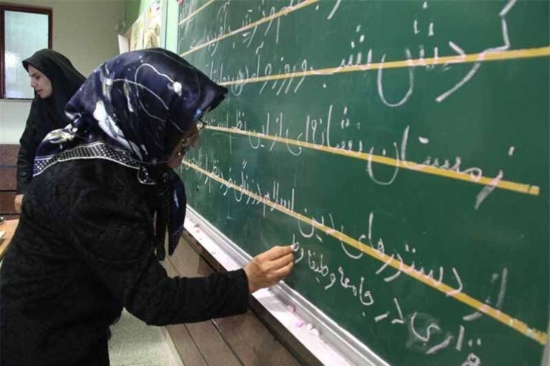 معاون وزیر آموزش و پرورش: نرخ باسوادی در کشور رشد ۵۰ درصدی دارد