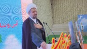 امام جمعه رباط کریم: ملت ایران همواره مدیون شهیدان و خانواده‌هایشان است