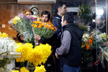 Marché aux fleurs et plantes de printemps à Téhéran