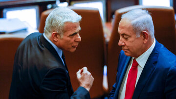 لاپید: کابینه نتانیاهو ما را از درون نابود می کند/ در ۷ ماه همه چیز را از بین بردند