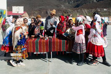 Noruzjani en el pueblo Ziarat