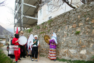 Chanter pour Nowruz : ancienne tradition du peuple du nord de l’Iran