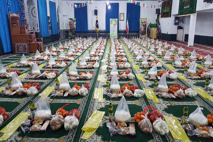 بیش از یک‌هزار بسته معیشتی بین نیازمندان آستارا توزیع شد