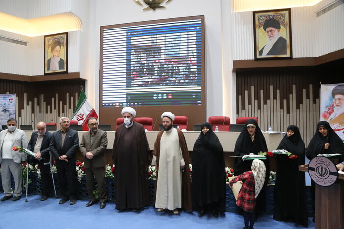 استاندار خراسان رضوی: "شهید پروری" از افتخارات نظام در جامعه اسلامی است 