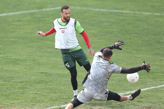 خبر خوب آخر سالی برای پرسپولیس‌ها؛ ستاره مصدوم سرانجام بازگشت