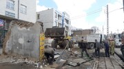 چهار باب مغازه در راستای تعریض خیابان شهدای ملایر تخریب شد