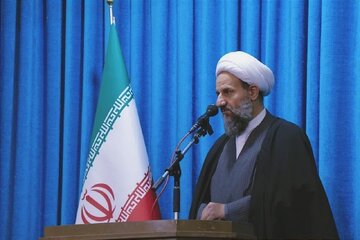 امام جمعه قرچک: رمضان امسال زمانی مناسب برای تحول درونی جامعه است