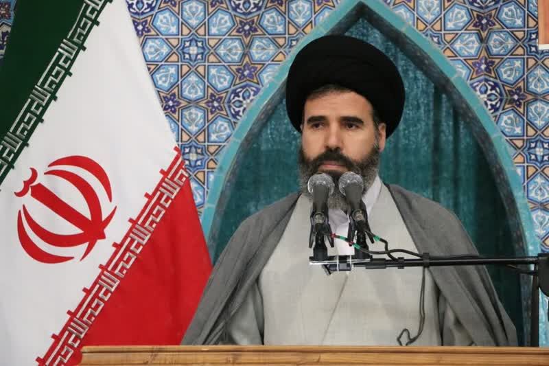 امام جمعه پردیس: در تقارن بهار قرآن و طبیعت فضای شهرها را رمضانی کنیم