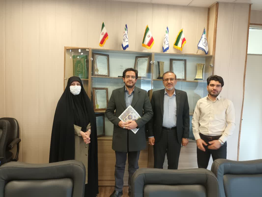 برگزیدگان مسابقه پایاننامه و کتاب سهدقیقهای معرفی و تقدیر شدند