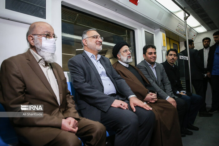 Iranian president inaugurates major subway projects in Tehran